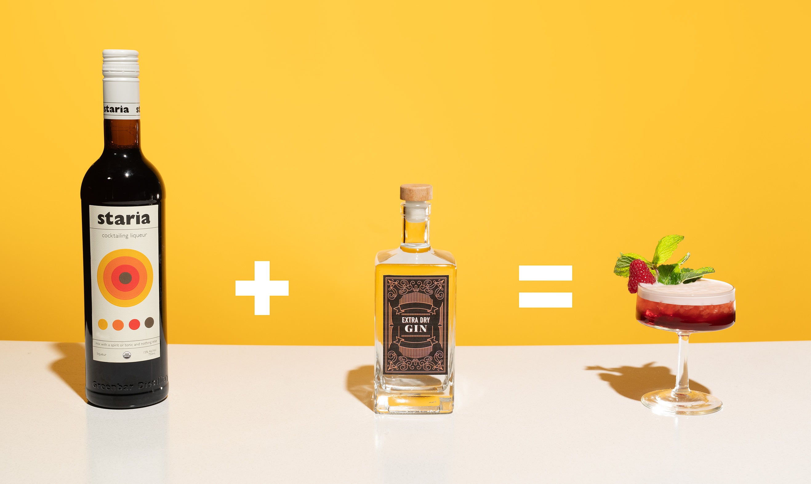 gin sour recipe - bottle - gin - finished drink